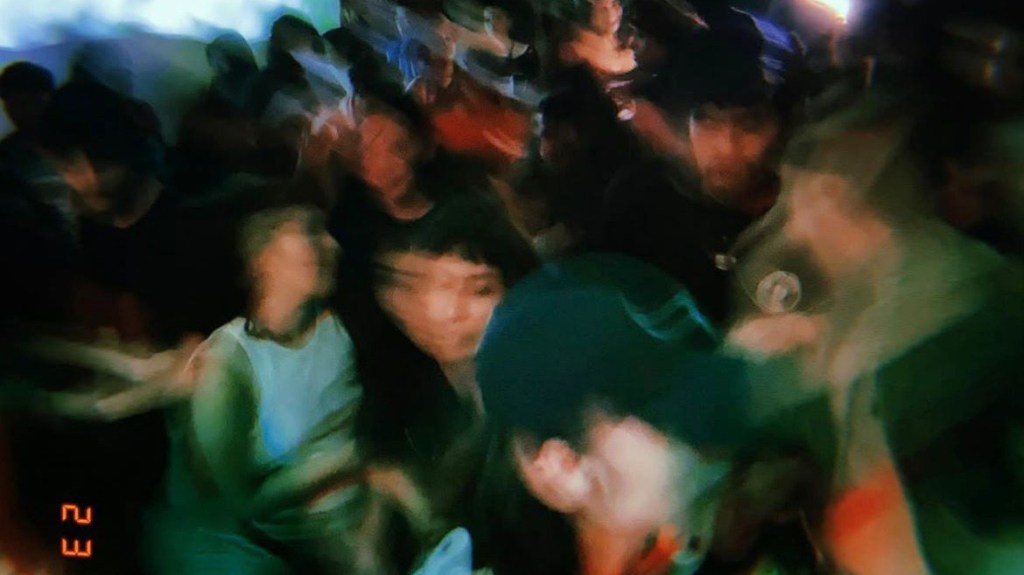 SOSTENER LA ESCENA